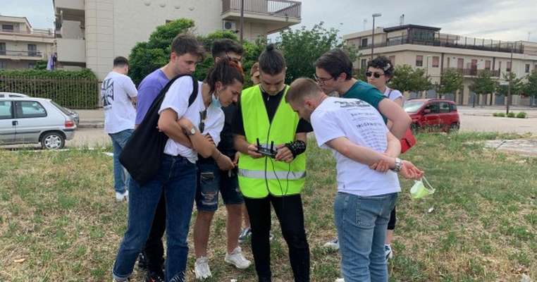 Ottavia e Foggia del Cambiamento insieme per donare 100 alberi alla città e farla ancora più verde