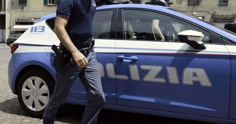 Anziano si accorge di essere vittima di una truffa, i poliziotti arrestano falso tecnico del gas