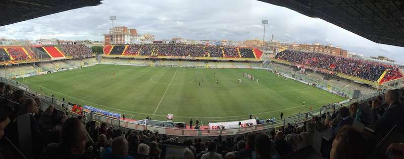 Vanno a vedere Foggia-Salernitana nonostante il Daspo, arrestati un ultrà  campano e uno di Bari