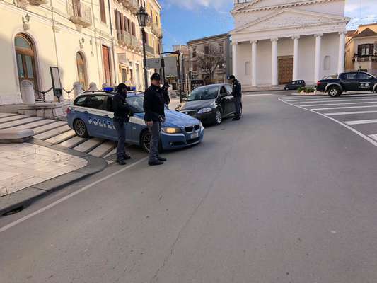 Report 2018 Polizia: circa 200 arresti, oltre 54 chili di droga e 58 armi sequestrate