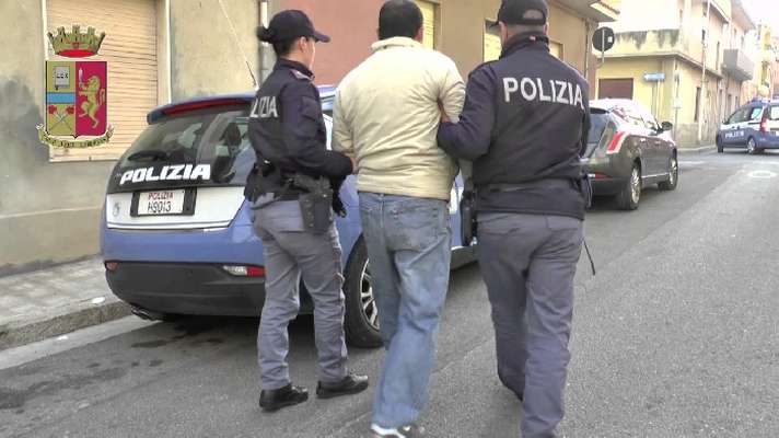 Lucera, rapina in farmacia. Arrestato 21enne del posto