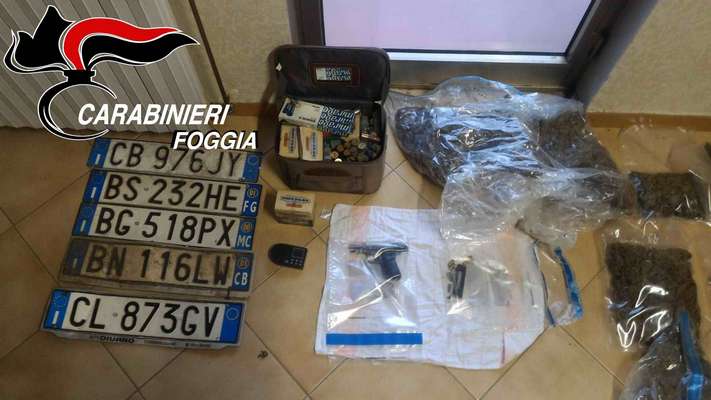 Arrestato torremaggiorese in possesso di 5 kg di marijuana, armi e munizioni. E' Antonio Cistone
