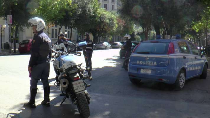 Controlli nei quartieri Candelaro, Borgo Croci e Comparto Biccari: contrasto a ogni attività  illecita
