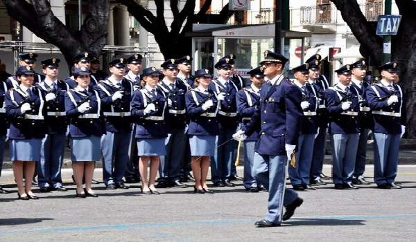 #Essercisempre, festa della Polizia: reati aumentano a Foggia, diminuiscono in provincia