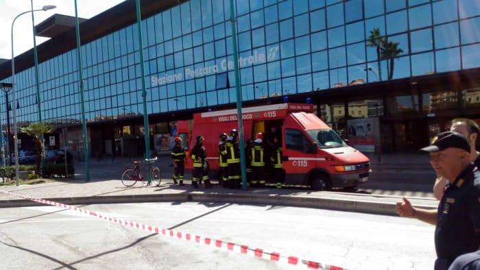 Allarme bomba alla stazione di Pascara, traffico ferroviario in tilt anche in direzione Foggia