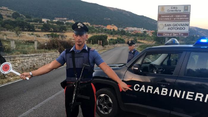 Evasione e spaccio di sostanze stupefacenti, due arresti a San Giovanni Rotondo