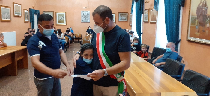 Troia, consegnati 18 alloggi di Edilizia Residenziale Pubblica. La gioia di Ida, 85 anni
