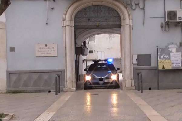 Omicidio a San Severo, donna trovata senza vita in vasca da bagno: l'assassino ha confessato