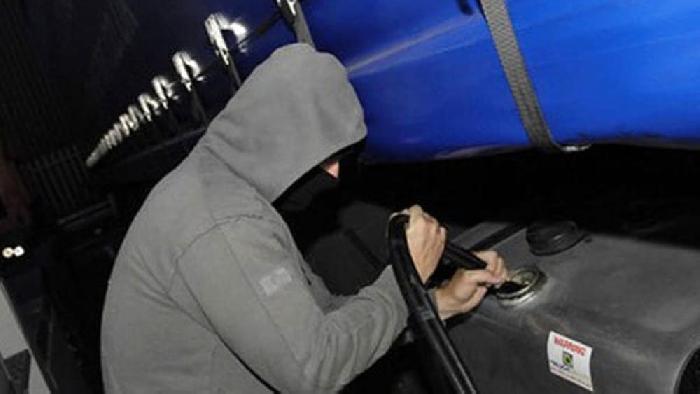San Severo, arrestato operaio dell'impresa dei rifiuti: rubava gasolio dal proprio compattatore