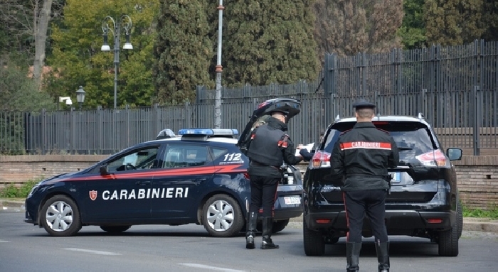 Ladri d'auto cerignolani in trasferta in Abruzzo e Marche, in manette 7 pluripregiudicati