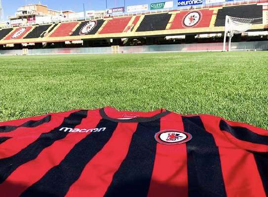 Calcio Foggia 1920, calendari e abbonamenti in un colpo solo