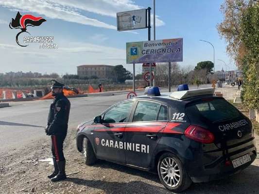 Cerignola, sorpreso a spacciare hashish in pubblico: 22enne arrestato dai carabinieri