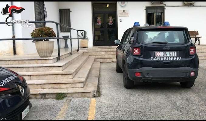 Furto in un mobilificio, arrestati tre agricoltori a Manfredonia