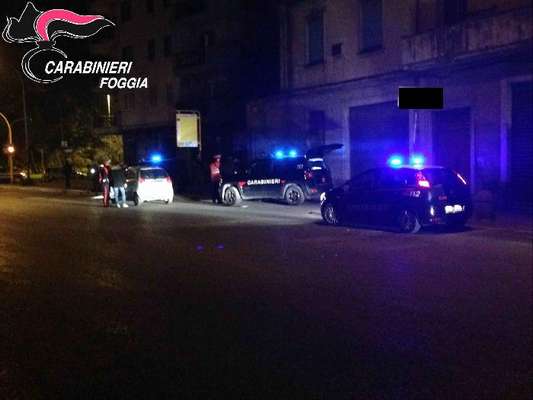 Carabinieri setacciano quartiere Candelaro, due arresti e vari mezzi sequestrati