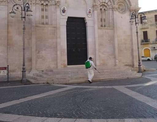 Amiu Foggia: "Non sporcate le strade, no ai rifiuti ingombranti. Collaborate"