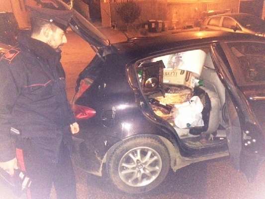 Foggia, fermato ladro di panettoni: 47enne con numerosi precedenti agli arresti domiciliari