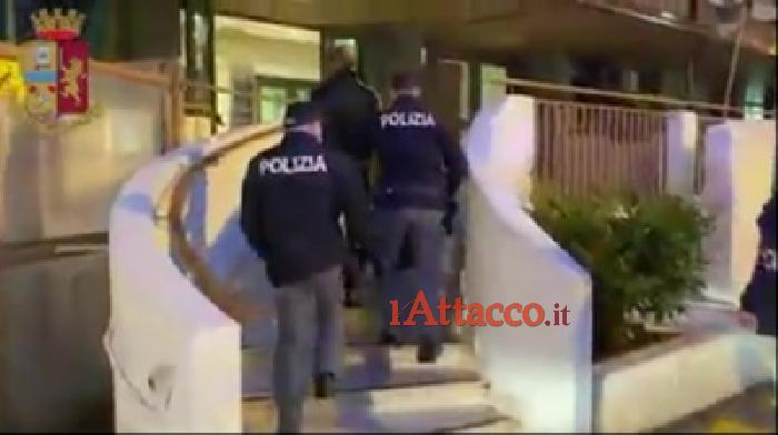 VIDEO | Le immagini dell'operazione di polizia che ha smantellato una banda dedita al cirmine a Cerignola