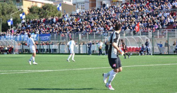 Campionati Dilettanti, il C.R. Puglia valutera' alcune ipotesi di ripartenza sulla base del nuovo DPCM