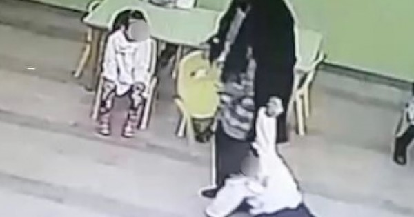Maltrattamenti in asilo a Mattinata. La maestra sospesa per 12 mesi. La decisione avvalora e conferma la tesi accusatoria e le indagini