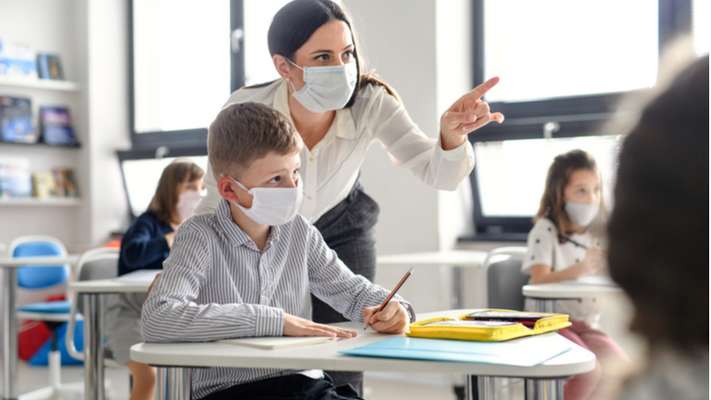 Covid-19, i comitati dei genitori degli studenti: La Regione chiarisca il piano sicurezza della scuola