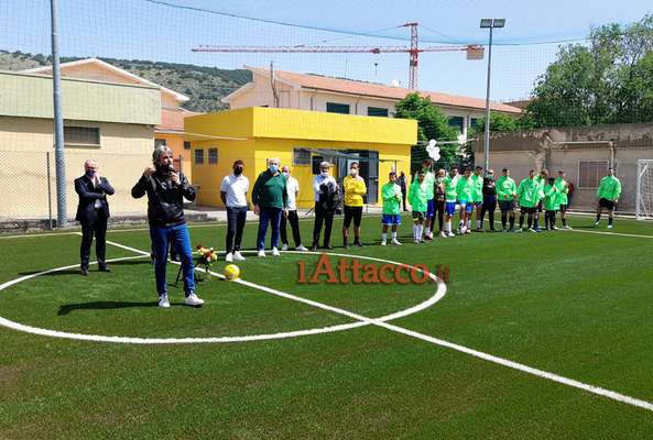 VIDEO | Alberghiero di San Giovanni Rotondo inaugura campo da calcio a 5, in memoria del prof. Paolo Pinto