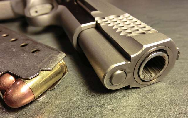 San Severo, esecuzione fermo per tentato omicidio, porto e detenzione illecita di arma da fuoco