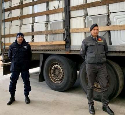Porto di Bari, sequestrato un rimorchio carico di rifiuti e denunciato un uomo