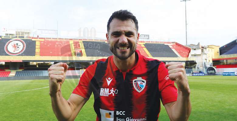 Da oggi  anche Curcio e Gentile in ritiro, fissato il programma delle amichevoli. Domani in campo alle 18.00 contro l'Ivrea