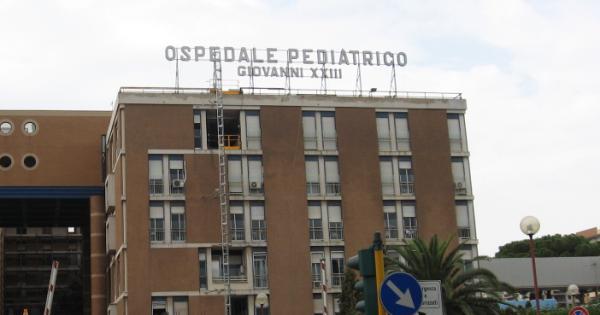 In vacanza con la famiglia a Vieste, bimbo di due anni muore per febbre alta: aperta inchiesta
