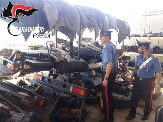 A Cerignola scoperto e sequestrato un deposito di autocarri rubati. Arrestati due pregiudicati del posto