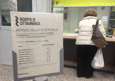 Lucera, cittadino rumeno tenta di richiedere il reddito di cittadinanza con documenti falsi: arrestato
