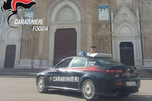 Ricettarono un'auto rubata. Custodia cautelare in carcere per due cerignolani