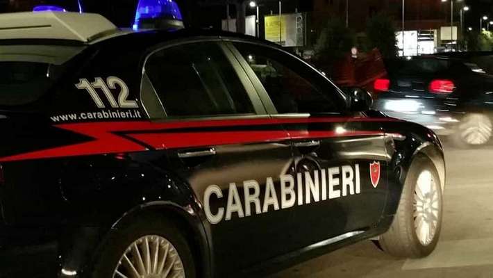 Associazione finalizzata al traffico illecito di sostanze stupefacenti o psicotrope, 22 misure cautelari