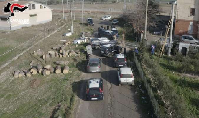 Orta Nova, nascondeva armi e munizioni in casa. In manette 45enne foggiano