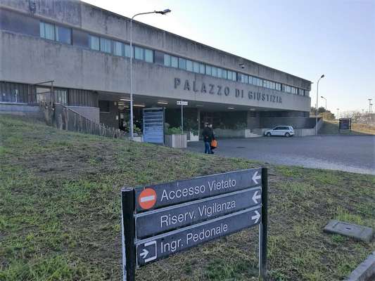 Processo per diffamazione a mezzo stampa ai danni dell'avvocato Starace, costituita come parte civile la Camera penale di Capitanata
