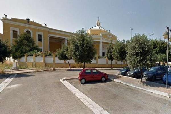 Cerignola, incredibile rapina sul viale del Cimitero