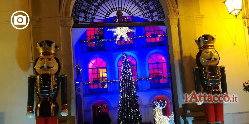 Candela, riapre i battenti la Casa di Babbo Natale