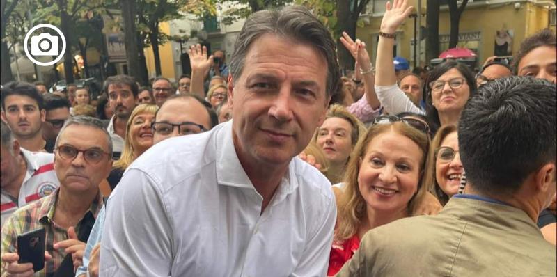 Giuseppe Conte stravince a Volturara Appula, la sua città natale. PD come Unione Popolare: 2 voti a testa