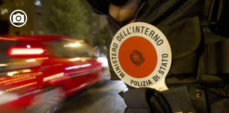 San Severo, se ne va in giro con l’auto ma doveva stare ai domiciliari. Inseguito e bloccato, a casa aveva stupefacenti