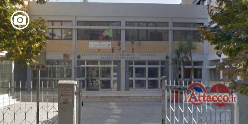 I.T.E.S. Fraccacreta di San Severo, attivati i rilevatori di Co2. La dirigente: “Vigili nella prevenzione del Covid”
