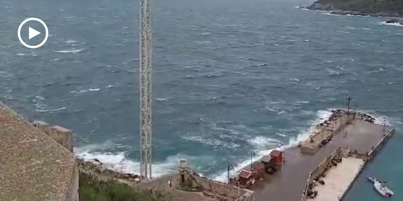 Maltempo, interrotto il collegamento Termoli-Isole Tremiti