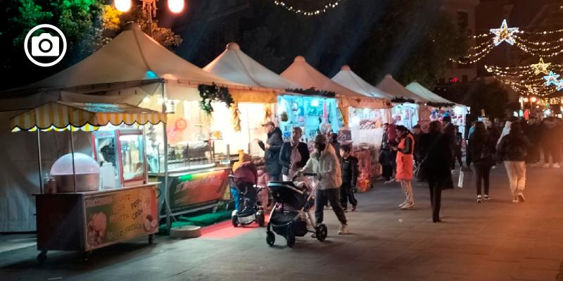 Tristezza infinita in via Lanza, 13mila euro per i discutibili gazebo