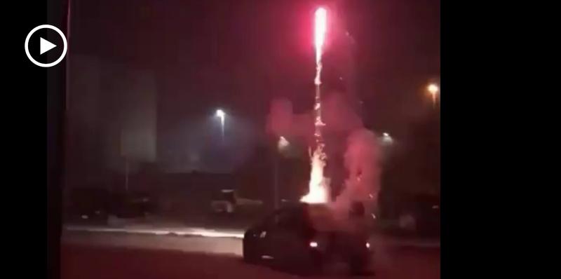 Botti-mobile a Foggia, il nuovo anno arriva tra sgommate e fuochi d'artificio posizionati sull'auto