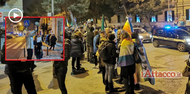 Foggia, corteo pacifista a un anno esatto dall’inizio del conflitto in Ucraina