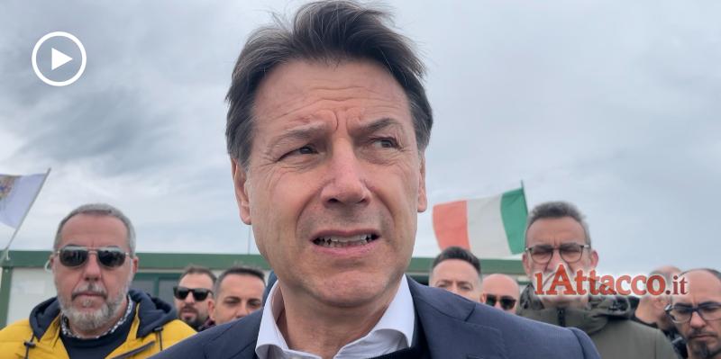 Visita a sorpresa di Giuseppe Conte (M5S) alla Dopla di Manfredonia: “E’ assurdo quello che sta succedendo” 