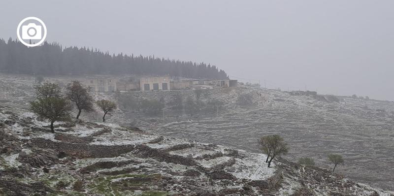 Neve su Monte Sant'Angelo. La Città dei due Siti Unesco tra le protagoniste del freddo pasquale