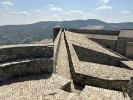 Castello_Deliceto_mura_02_original